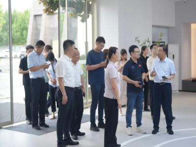 綠色建材產(chǎn)業(yè)鏈融鏈固鏈再發(fā)力！哈工大王代玉教授一行蒞臨天意機械、卓越精工考察調(diào)研